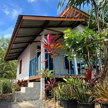 Blue Sky Bungalow Koh Jum Eksteriør billede